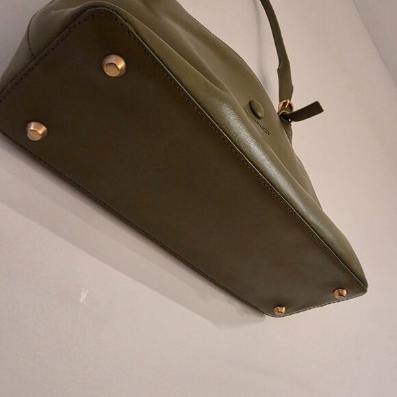 Handbag - Picture 3 of 5